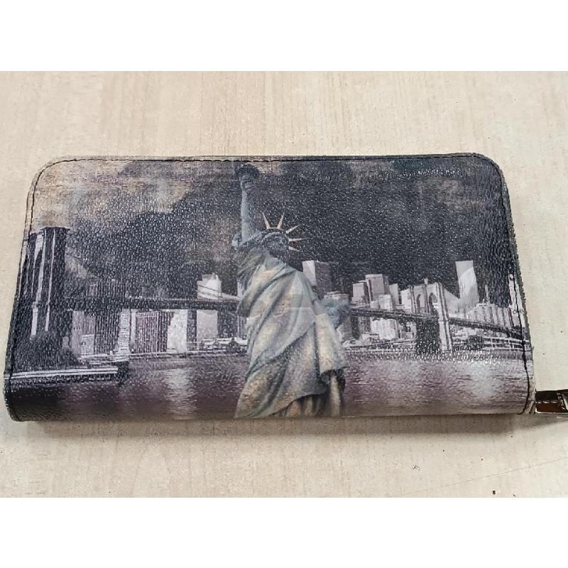 PORTA FOGLIO Y NOT? FANTASIA NEW YORK  | Mercatino dell'Usato Torino tenivelli 2