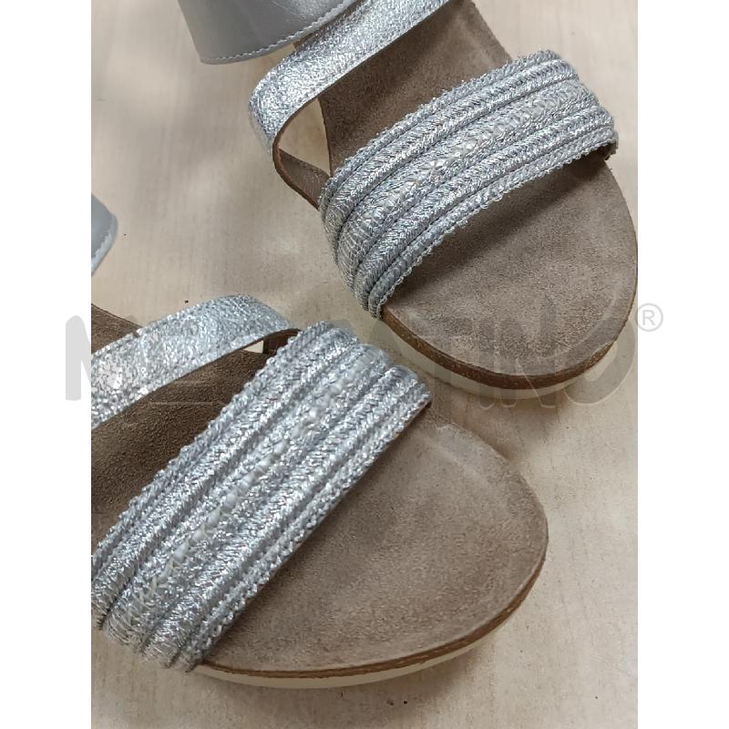 SANDALI DONNA INBLU ARGENTATO SUOLA PAILLETTES  | Mercatino dell'Usato Torino tenivelli 2