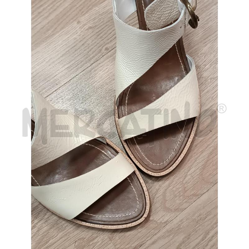 SANDALI DONNA NANNINI VERNICE BIANCO PANNA TACCO 6CM  | Mercatino dell'Usato Torino tenivelli 3