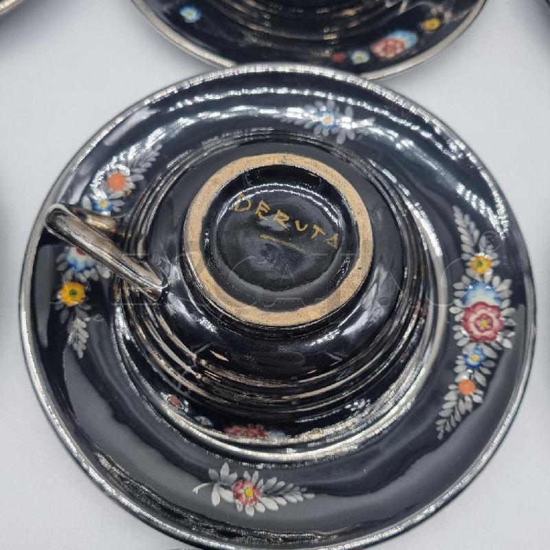 SERVIZIO DA TE' DERUTA DA 6 COPERTI FONDO NERO DETT. ARGENTATI | Mercatino dell'Usato Torino tenivelli 5