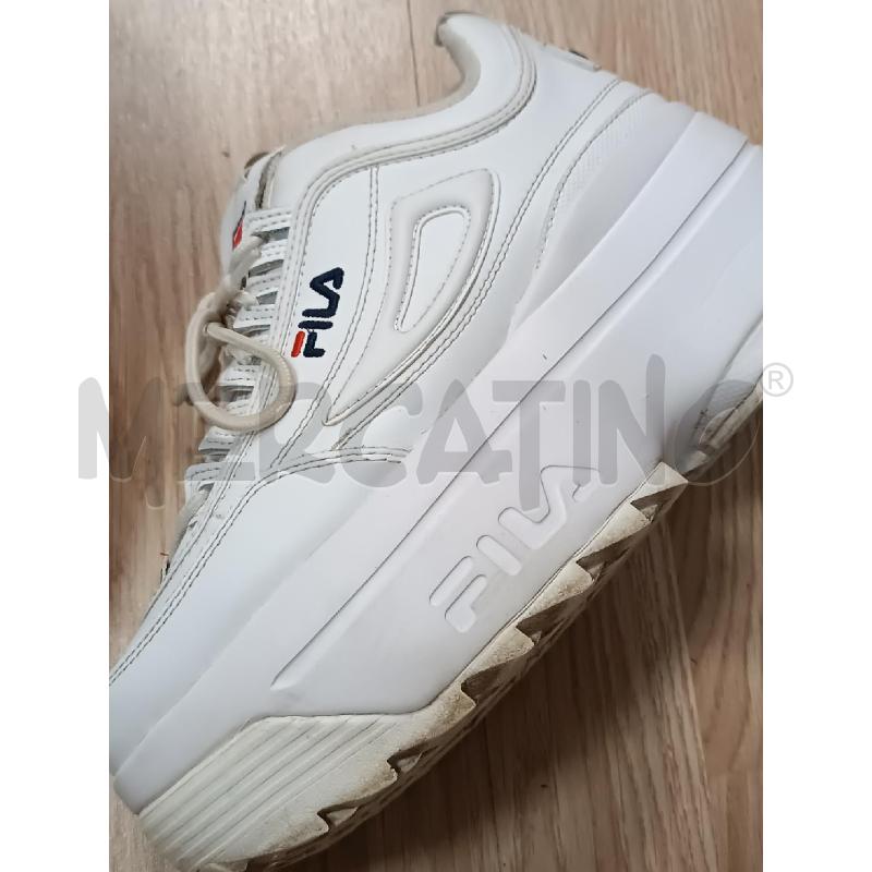 SNEAKERS DONNA FILA BIANCHE A ZEPPA ALTA  | Mercatino dell'Usato Torino tenivelli 2