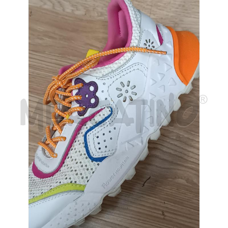SNEAKERS DONNA FLOWER MOUNTAIN BIANCHE INSERTI COLORI ROSA BLU GIALLO ARANCIONE  | Mercatino dell'Usato Torino tenivelli 4