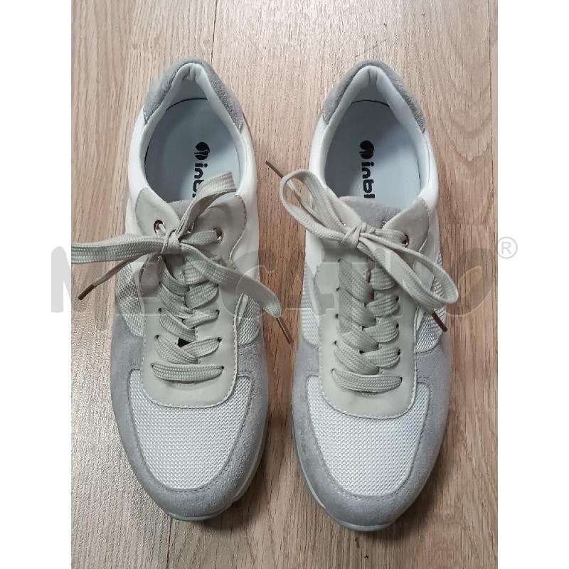 SNEAKERS DONNA INBLU BIANCO GRIGIO SCAMOSCIATO A ZEPPA  | Mercatino dell'Usato Torino tenivelli 1