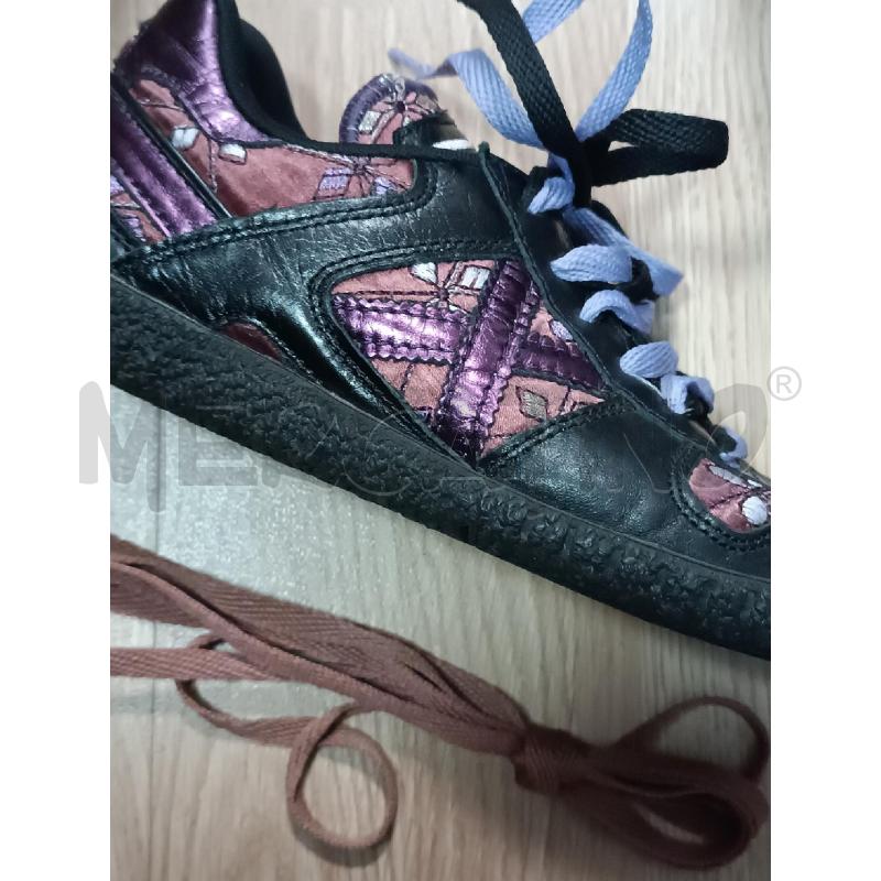 SNEAKERS DONNA MUNICH RASO ROSANTICO FLOREALE E PELLE NERA  | Mercatino dell'Usato Torino tenivelli 4