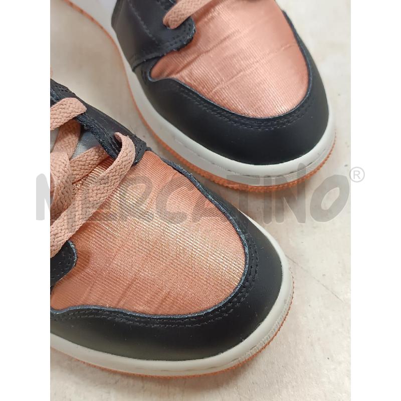 SNEAKERS DONNA NIKE AIR NERO BIANCO ROSANTICO  | Mercatino dell'Usato Torino tenivelli 3