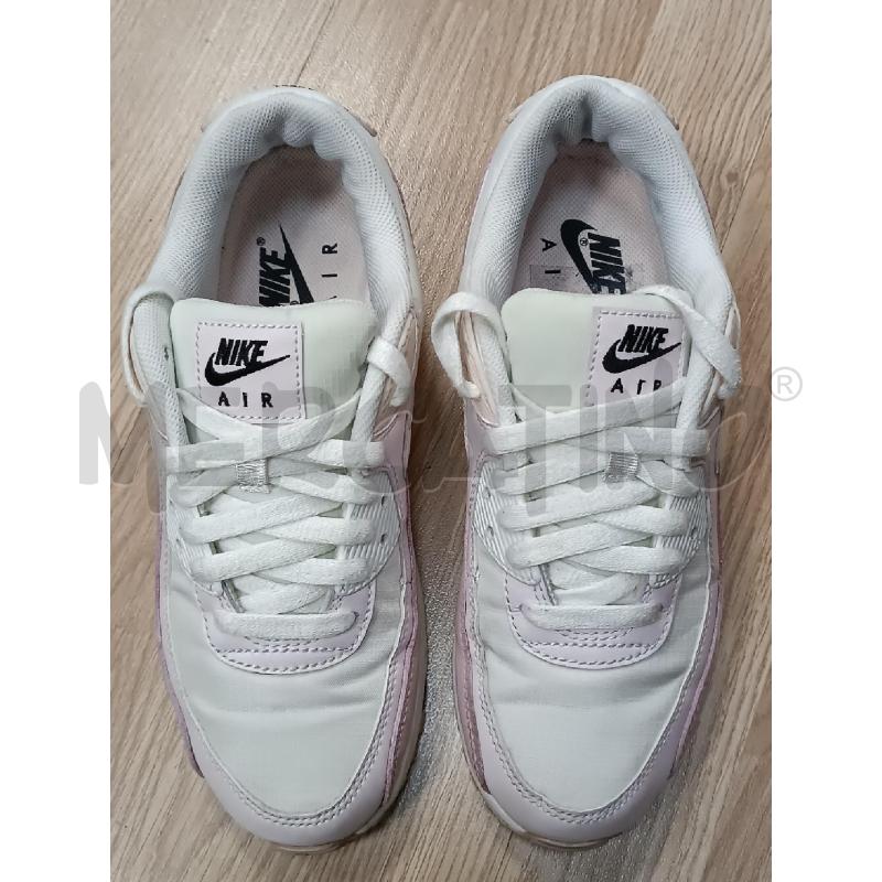 SNEAKERS DONNA NIKE ROSANTICO E BIANCO  | Mercatino dell'Usato Torino tenivelli 1