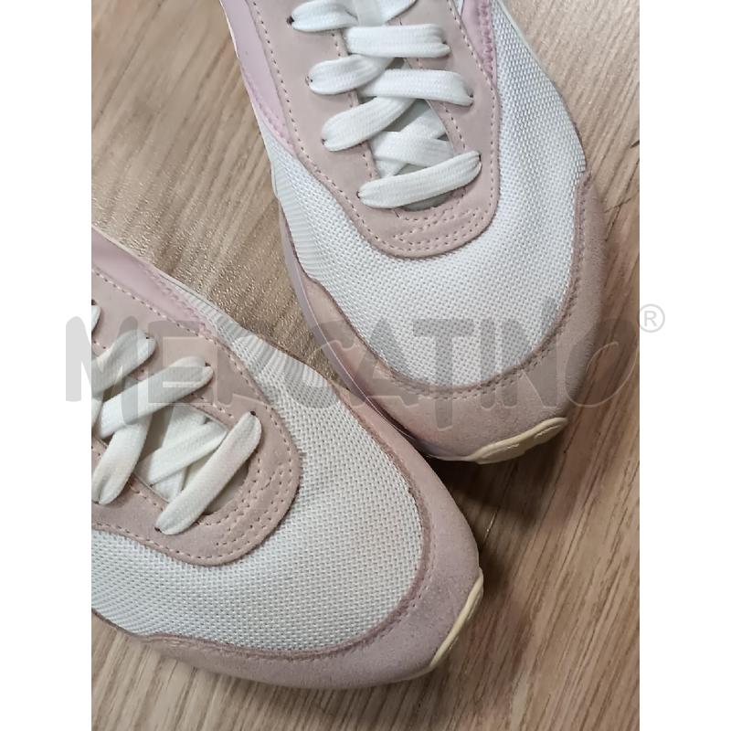 SNEAKERS DONNA PUMA BIANCHE E ROSA A ZEPPA  | Mercatino dell'Usato Torino tenivelli 3