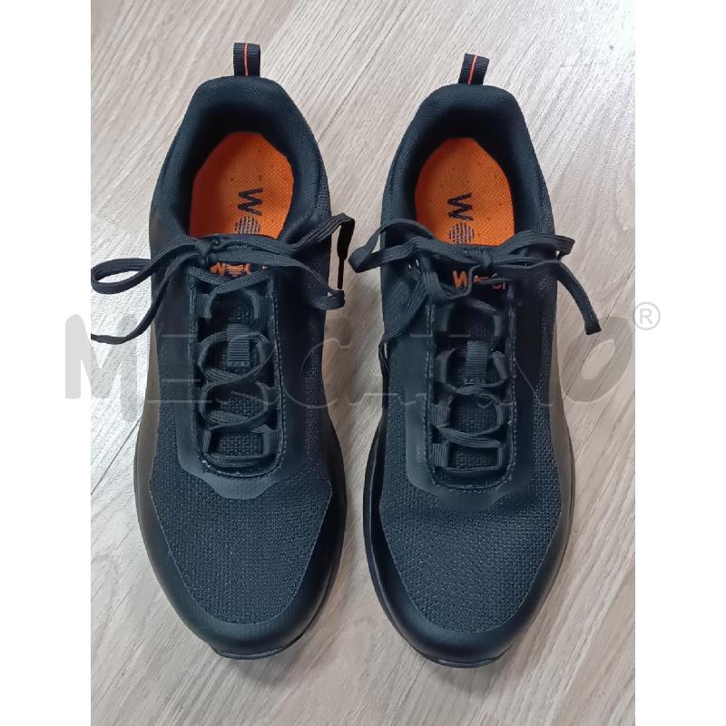 SNEAKERS DONNA WOCK NERO SCRITTA ARANCIONE  | Mercatino dell'Usato Torino tenivelli 1
