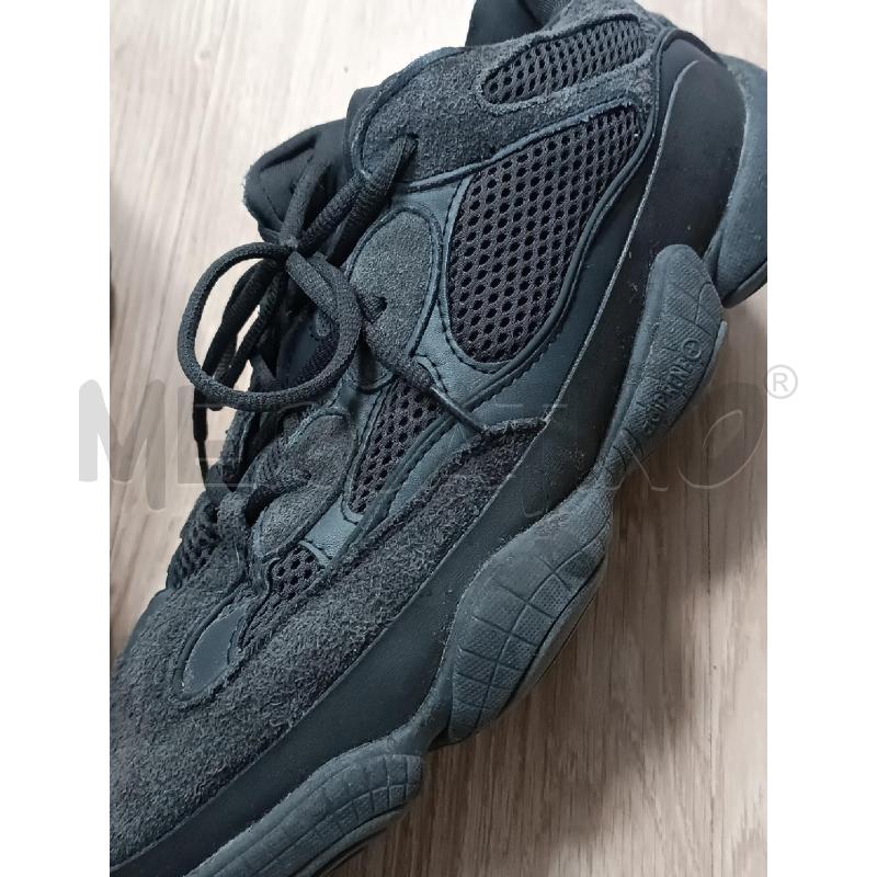 SNEAKERS UOMO ADIDAS YEEZY GRIGIO  | Mercatino dell'Usato Torino tenivelli 2