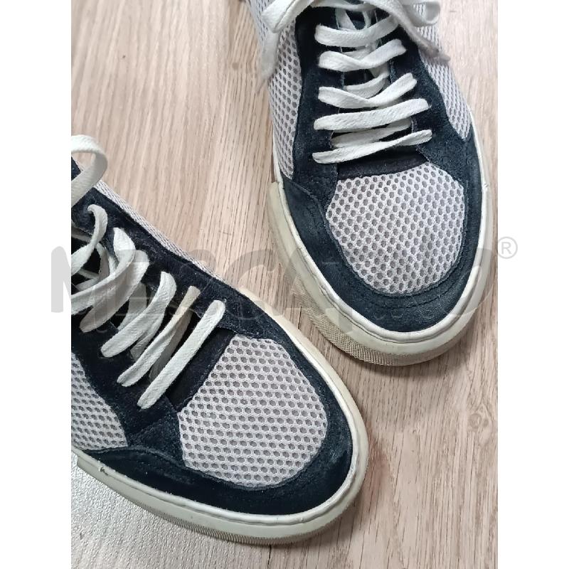 SNEAKERS UOMO ELEVENTY SCAMOSCIATE BLUNOTTE E GRIGIE  | Mercatino dell'Usato Torino tenivelli 3
