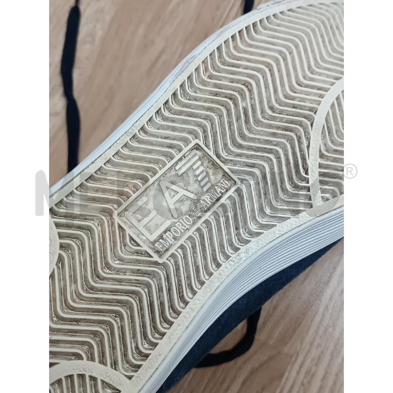 SNEAKERS UOMO EMPORIO ARMANI SCAMOSCIATO BLU | Mercatino dell'Usato Torino tenivelli 5