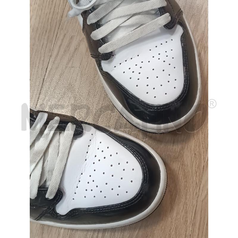 SNEAKERS UOMO NIKE AIR JORDAN BIANCHE VERNICE NERA E DETTAGLI DORATO | Mercatino dell'Usato Torino tenivelli 4