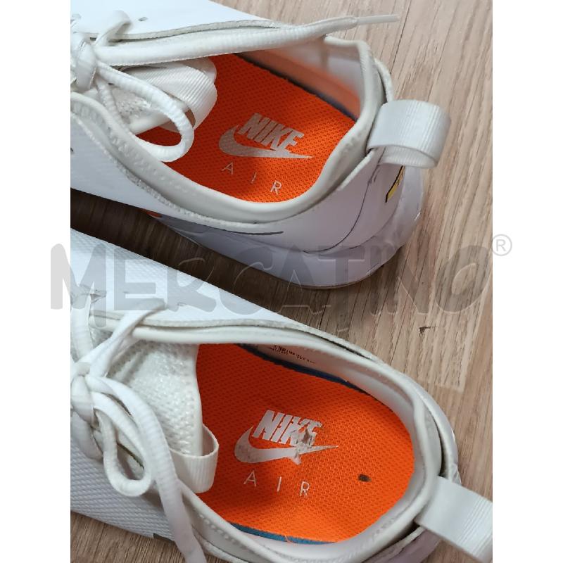 SNEAKERS UOMO NIKE TN BIANCHE  | Mercatino dell'Usato Torino tenivelli 5