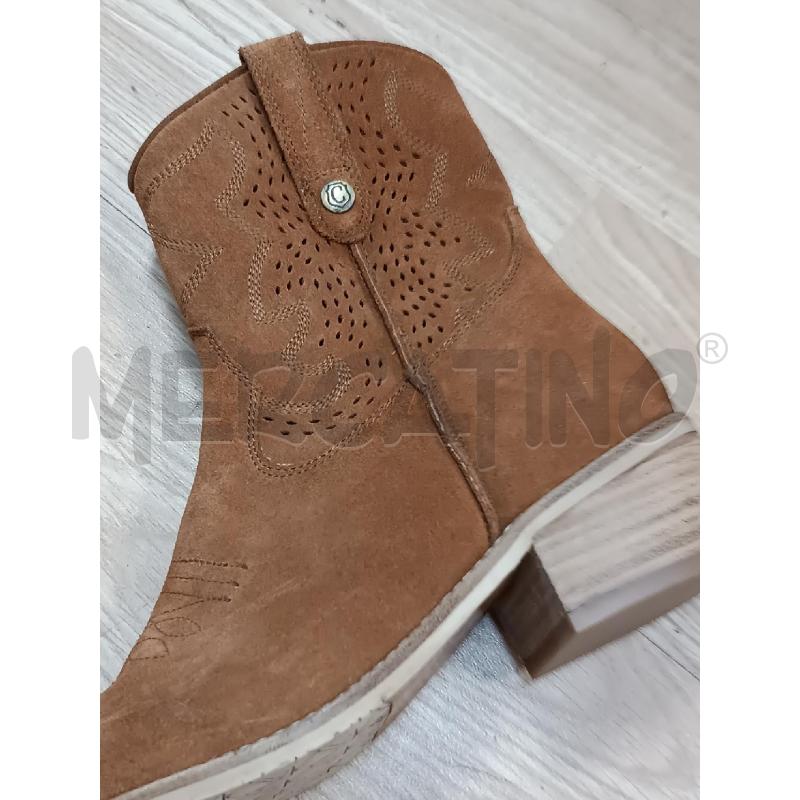 STIVALETTI DONNA CARMELA STILE CAMPERO SCAMOSCIATO MARRONE TRAFORATO | Mercatino dell'Usato Torino tenivelli 3