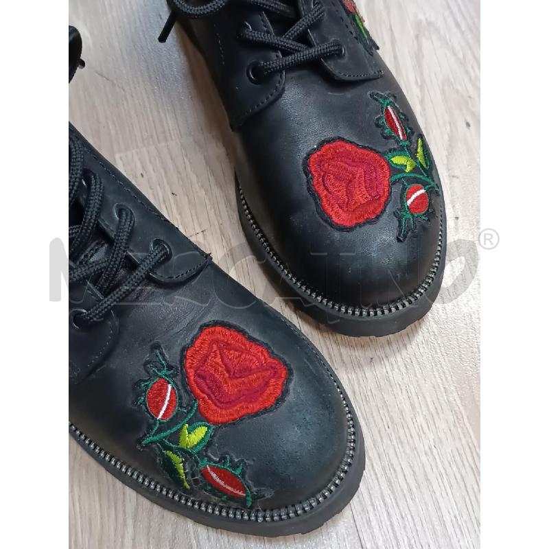 STIVALETTI DONNA CULT NERO RICAMO ROSE STRASS  | Mercatino dell'Usato Torino tenivelli 3