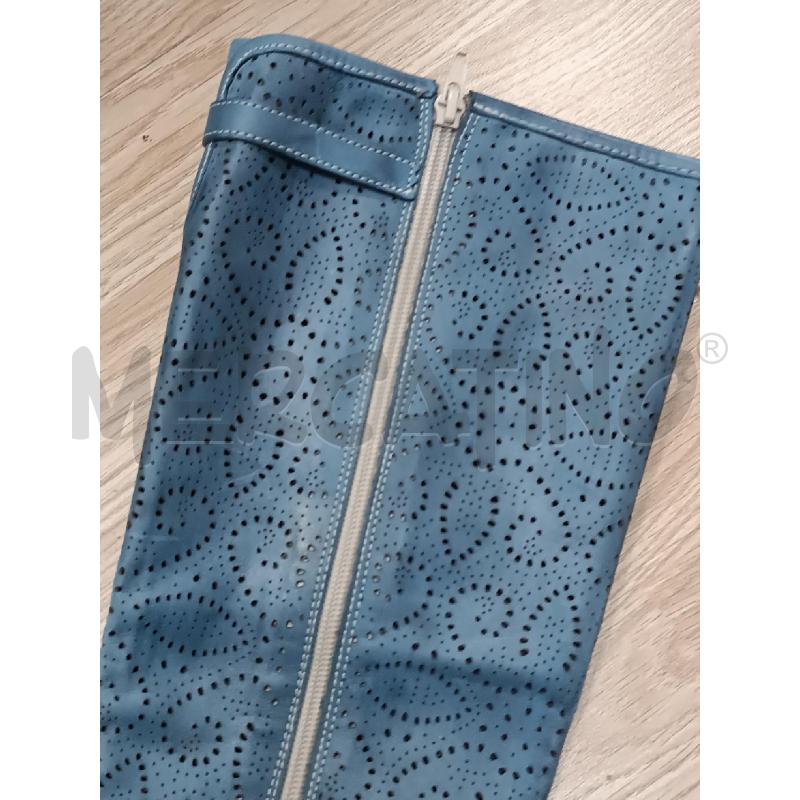 STIVALI DONNA MADE IN ITALY BLU TRAFORATI  | Mercatino dell'Usato Torino tenivelli 2