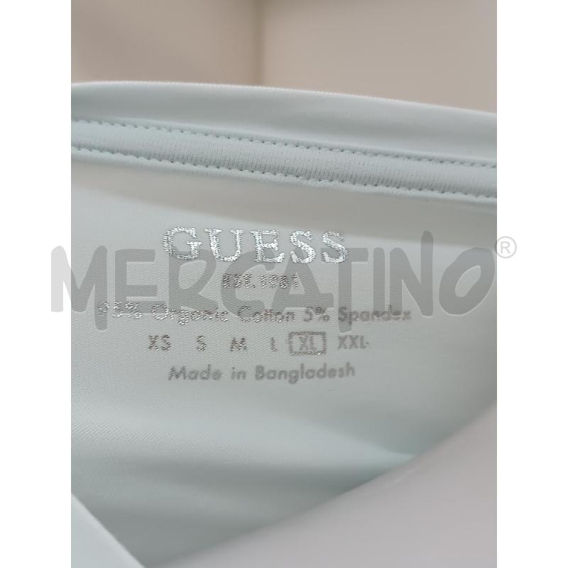 T SHIRT DONNA GUESS AZZURRA TRIANGOLO FLOREALE DAVANTI | Mercatino dell'Usato Torino tenivelli 4