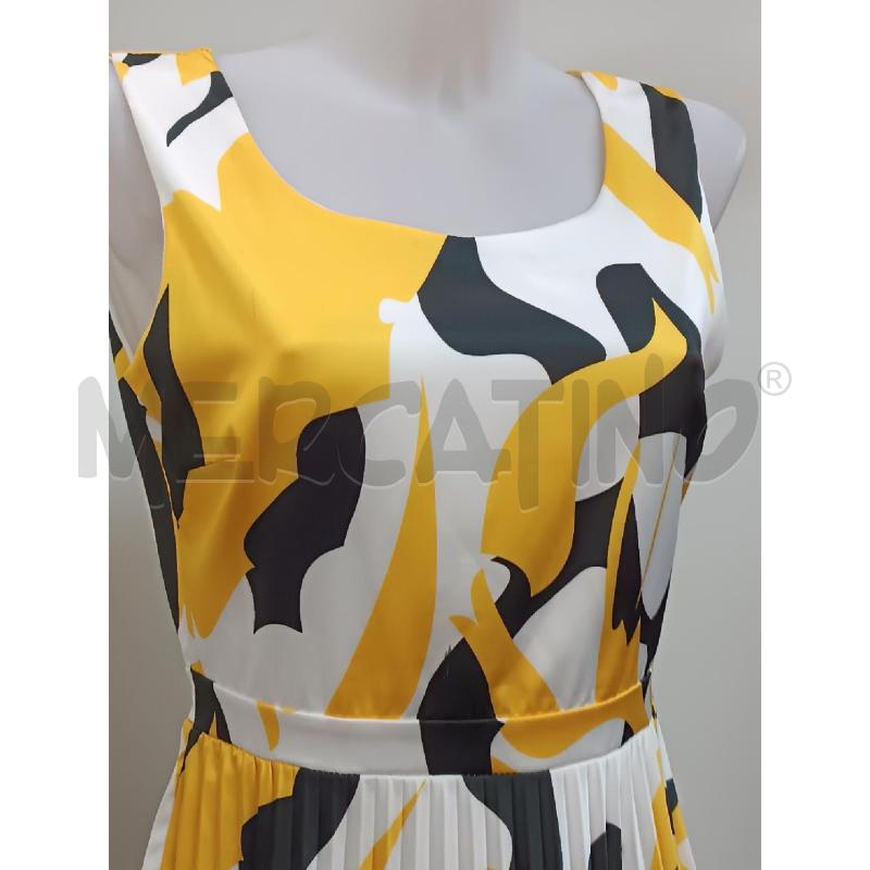VESTITO DONNA RINASCIMENTO BIANCO SMANICATO FANTASIA GIALLO NERO  | Mercatino dell'Usato Torino tenivelli 2