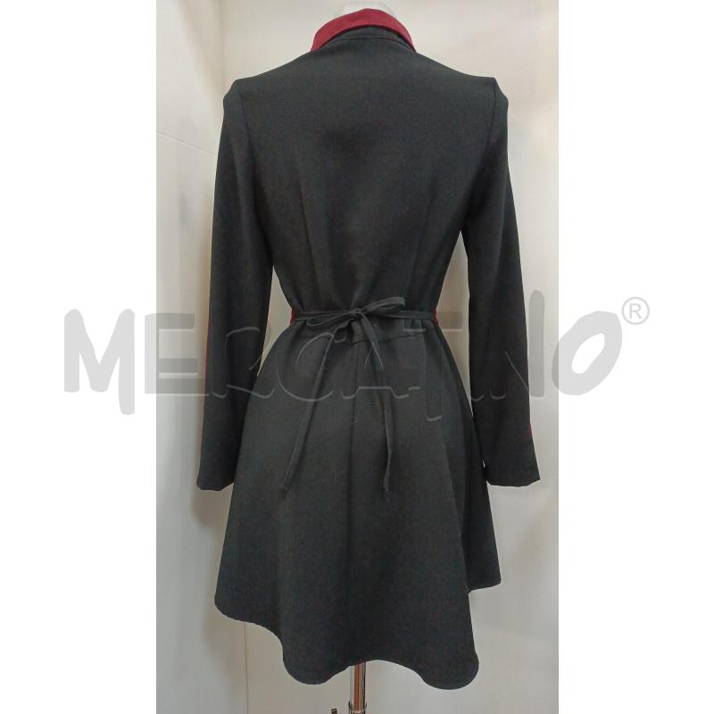 VESTITO DONNA RINASCIMENTO NERO VELLUTO ROSSO MANICA LUNGA  | Mercatino dell'Usato Torino tenivelli 2