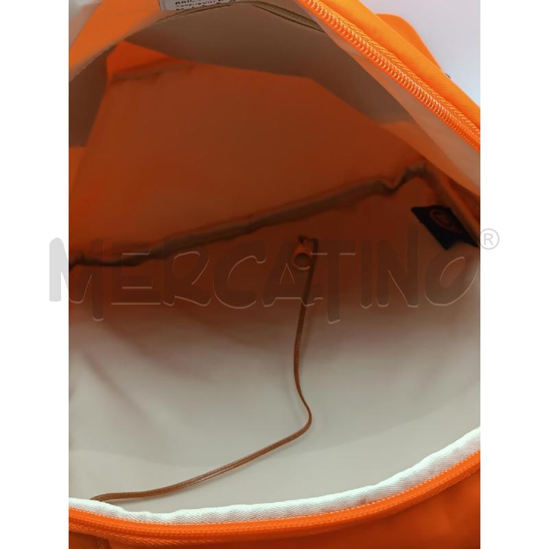 ZAINO DONNA BRICS IMPERMEABILE ARANCIONE INSERTI IN PALLE MARRONE  | Mercatino dell'Usato Torino tenivelli 4