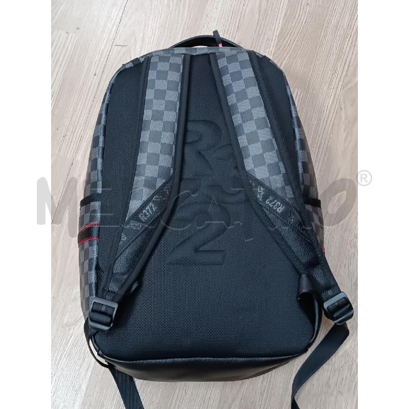 ZAINO R372 GRIGIO SCACCHI GRIGIO NERO ZIP ROSSO  | Mercatino dell'Usato Torino tenivelli 3