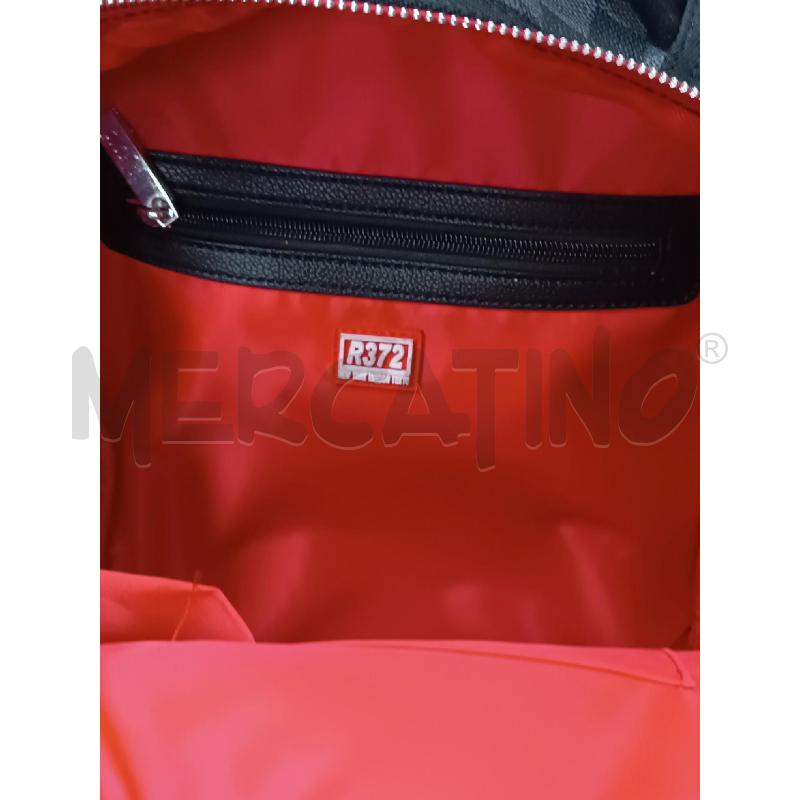 ZAINO R372 GRIGIO SCACCHI GRIGIO NERO ZIP ROSSO  | Mercatino dell'Usato Torino tenivelli 4