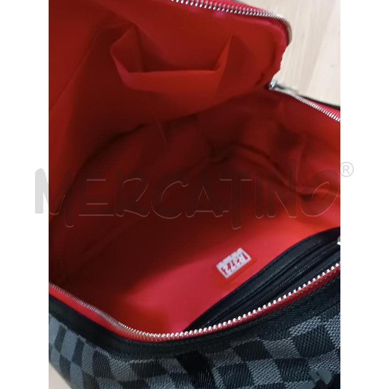 ZAINO R372 GRIGIO SCACCHI GRIGIO NERO ZIP ROSSO  | Mercatino dell'Usato Torino tenivelli 5