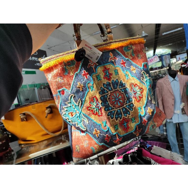 BORSA DONNA ETNICA | Mercatino dell'Usato Nichelino bardonecchia 1