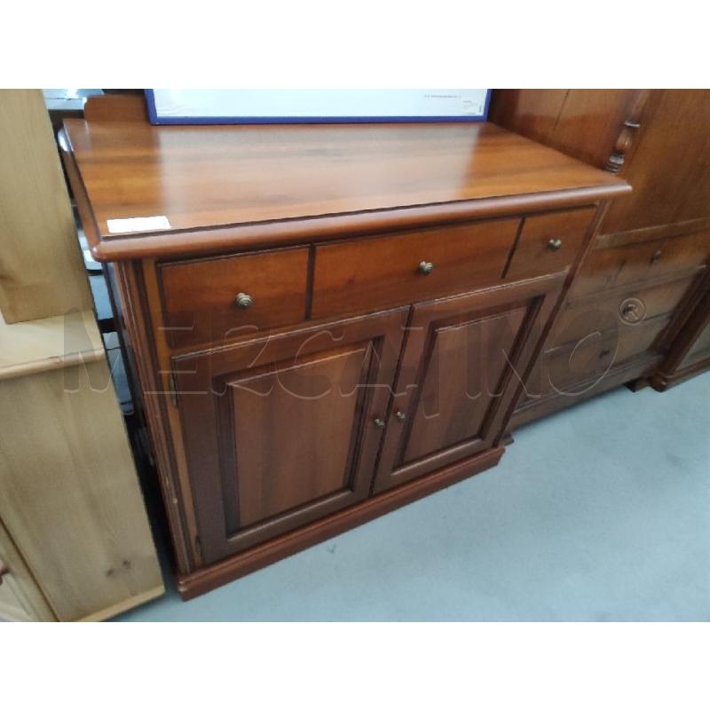 CREDENZA BASSA 2 ANTE CASSETTO UNICO | Mercatino dell'Usato Nichelino bardonecchia 1