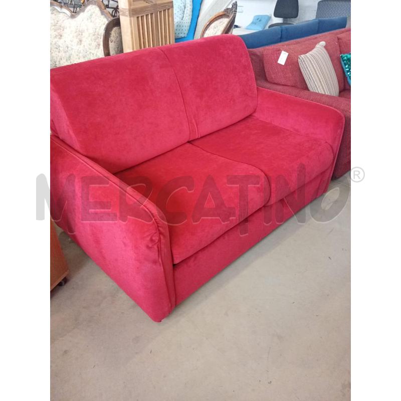 DIVANO LETTO ROSSO TESSUTO | Mercatino dell'Usato Nichelino bardonecchia 1