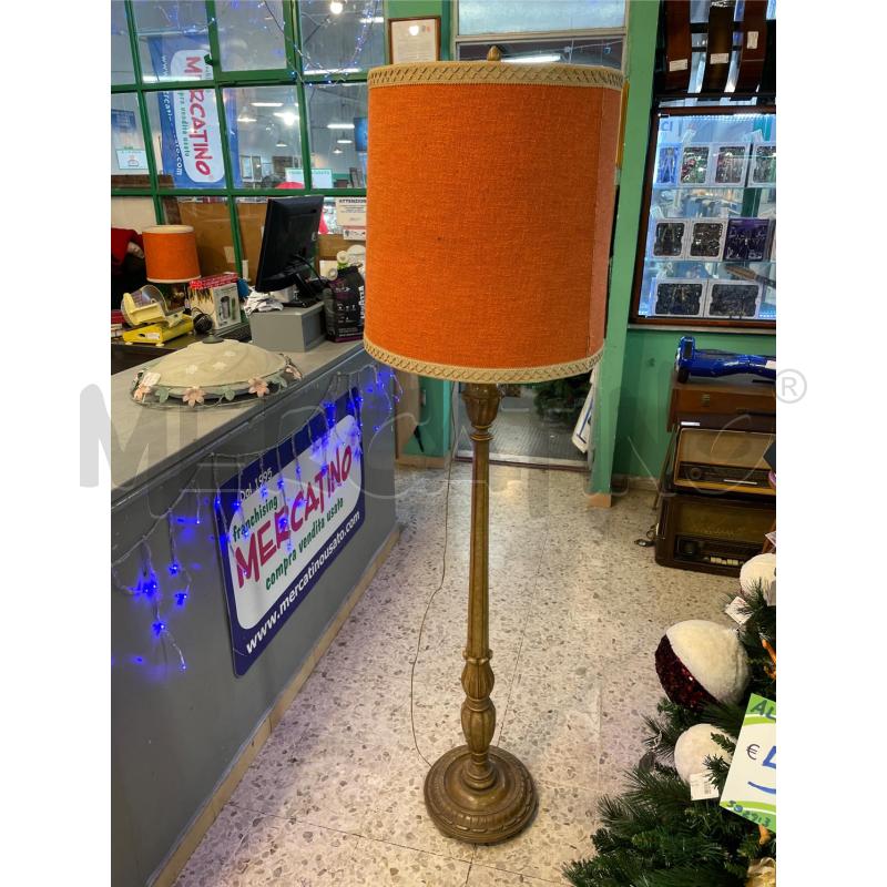 PIANTANA IN LEGNO DECORATO CAPPELLO ARANCIONE  | Mercatino dell'Usato Nichelino bardonecchia 1