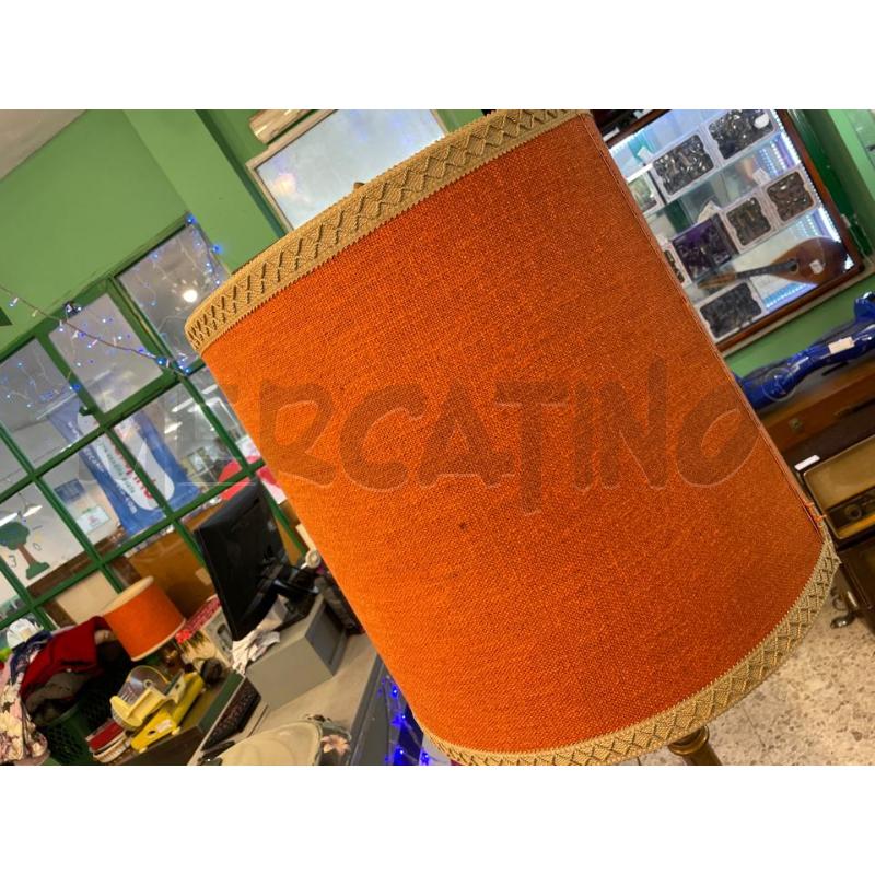 PIANTANA IN LEGNO DECORATO CAPPELLO ARANCIONE  | Mercatino dell'Usato Nichelino bardonecchia 2
