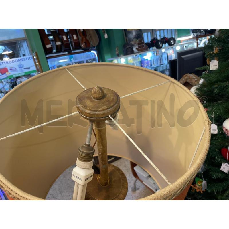 PIANTANA IN LEGNO DECORATO CAPPELLO ARANCIONE  | Mercatino dell'Usato Nichelino bardonecchia 3