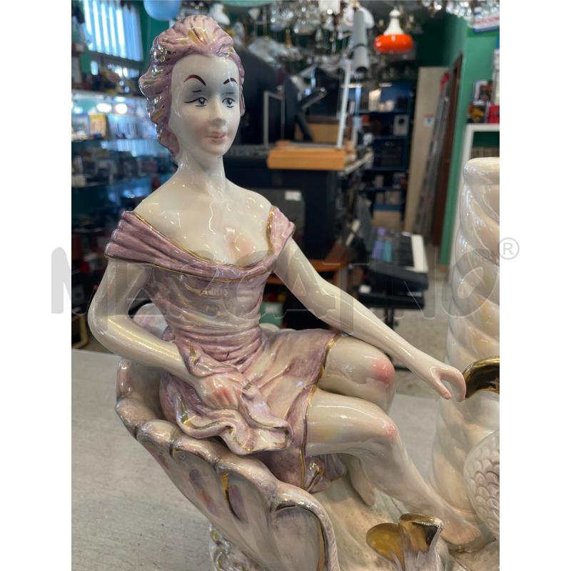 PORTA LAMPADA CERAMICA CAPODIMONTE  | Mercatino dell'Usato Nichelino bardonecchia 4