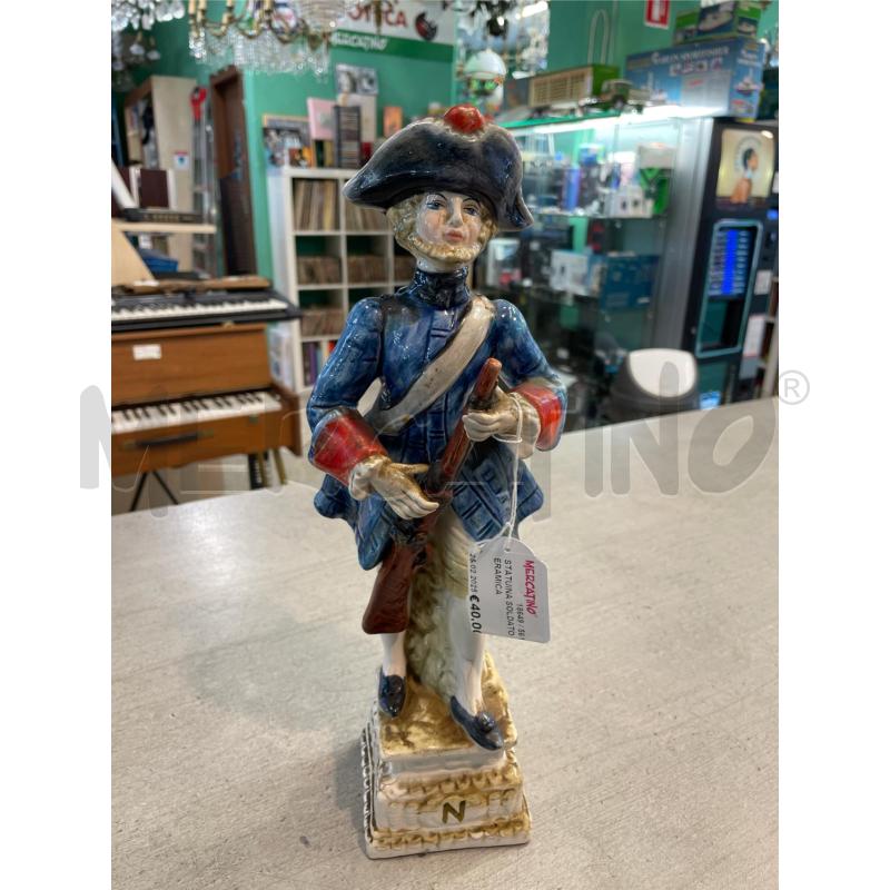 STATUINA SOLDATO IN CERAMICA | Mercatino dell'Usato Nichelino bardonecchia 1