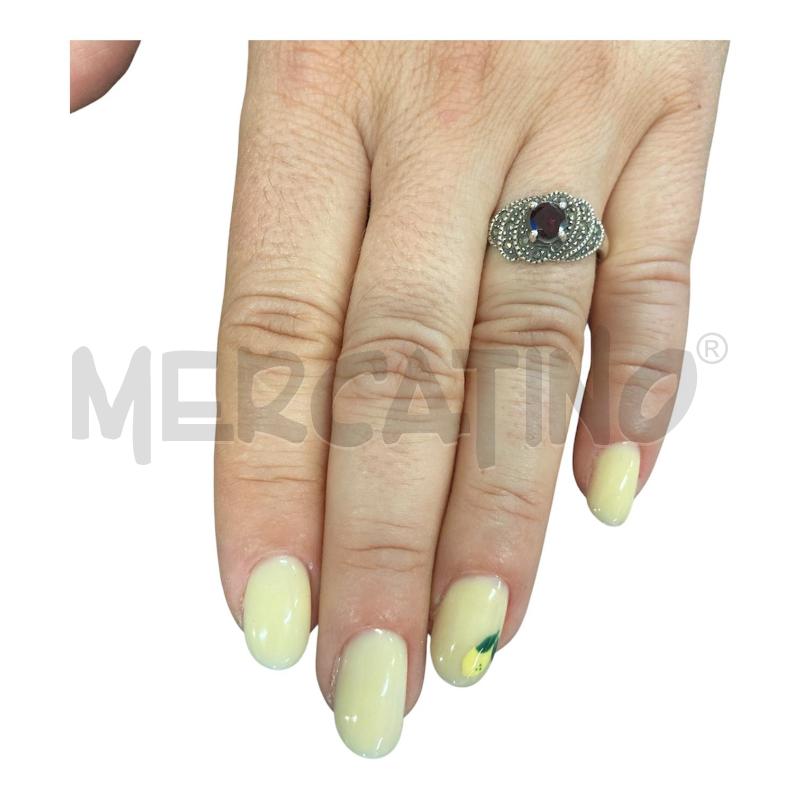 ANELLO DONNA PIETRA GRANATA CENTRALE  | Mercatino dell'Usato Carmagnola 1