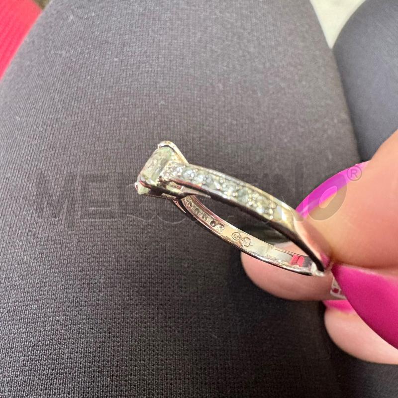 ANELLO DONNA SOLITARIO SWAROVSKI | Mercatino dell'Usato Carmagnola 2