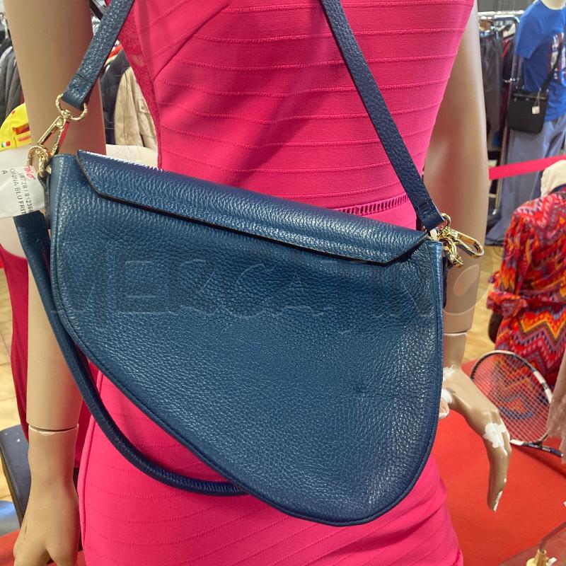 BORSA DONNA BLU FRITERIC SELLA  | Mercatino dell'Usato Carmagnola 3