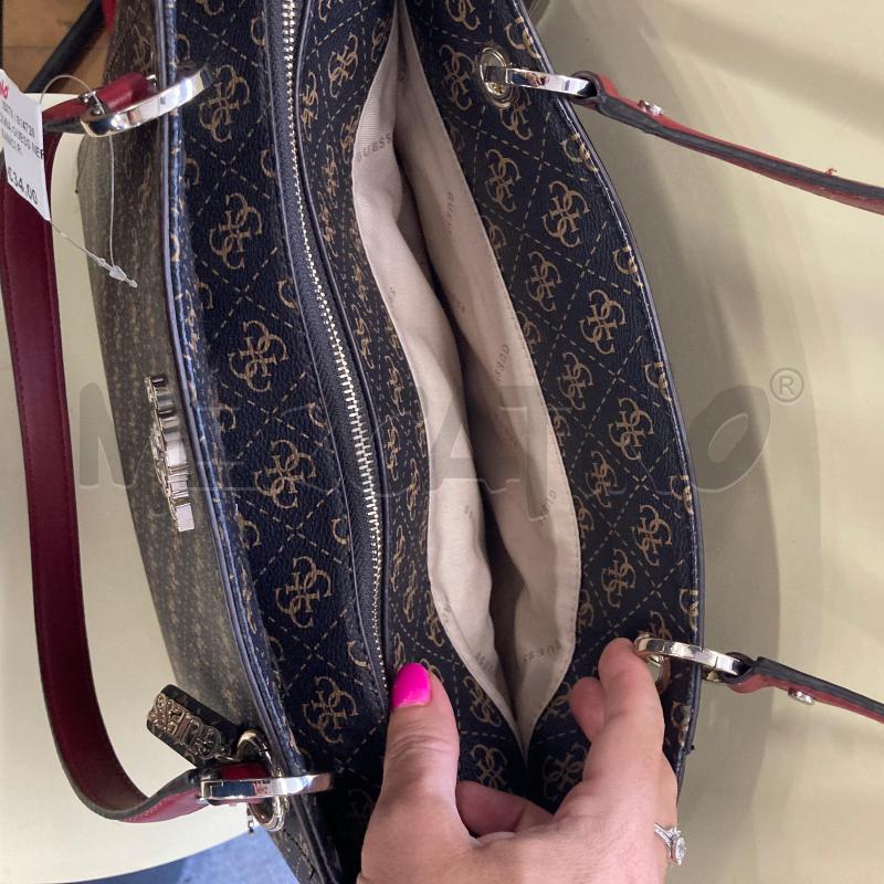 BORSA DONNA GUESS NERO BEIGE MANICI ROSSI | Mercatino dell'Usato Carmagnola 3