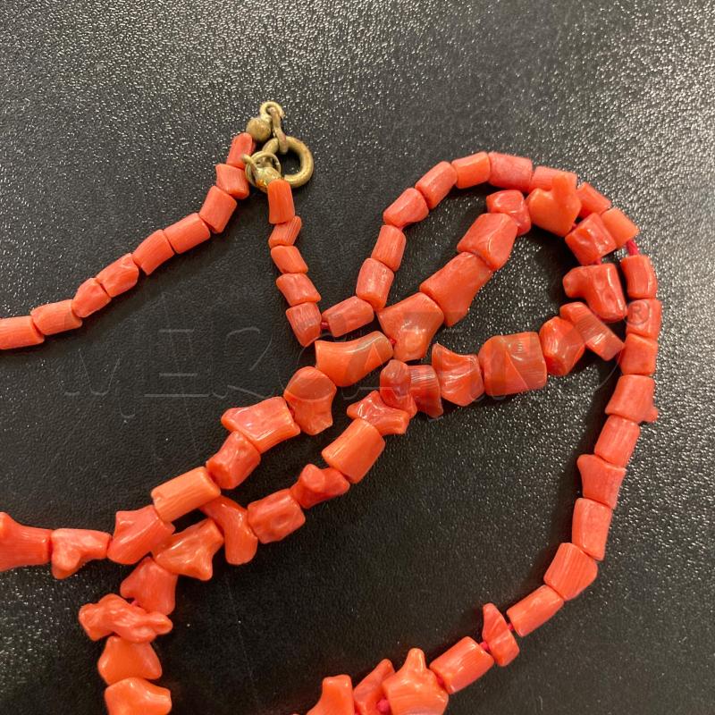 COLLANA CORALLO  | Mercatino dell'Usato Carmagnola 2