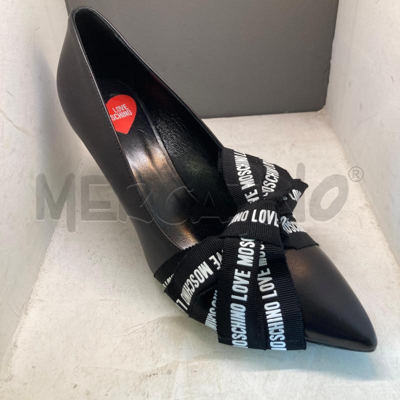 DECOLLETE NERA LOVE MOSCHINO FIOCCO SCRITTE  | Mercatino dell'Usato Carmagnola 4