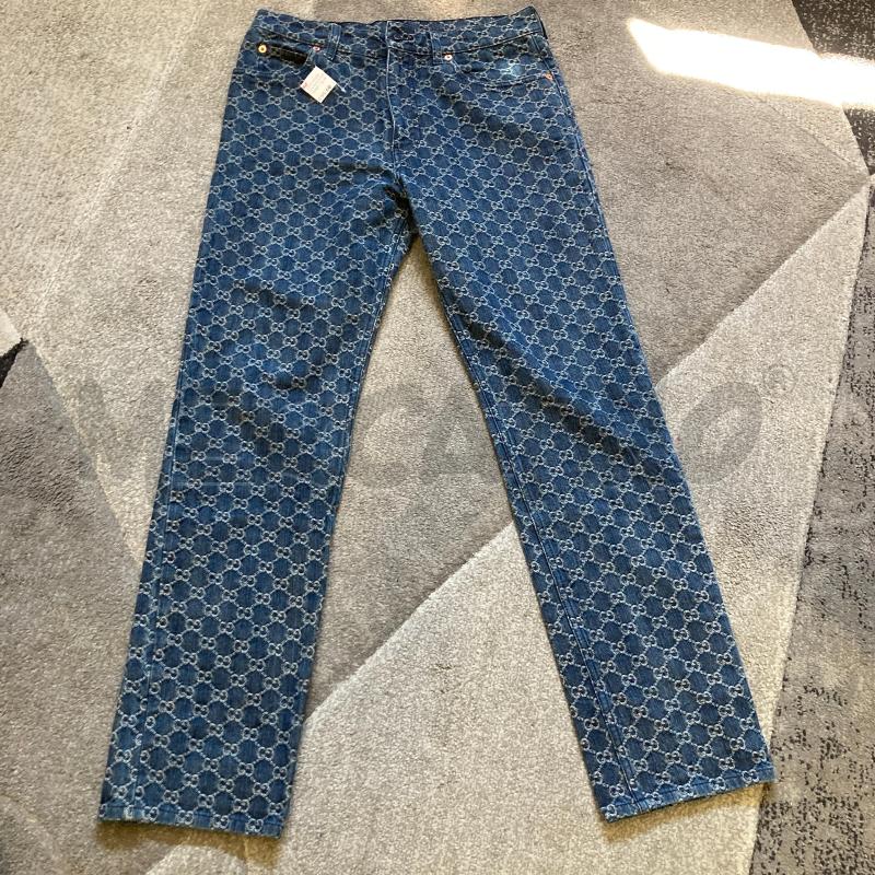 JEANS DONNA GUCCI TANTI LOGHI ETICHETTA PELLE  | Mercatino dell'Usato Carmagnola 2