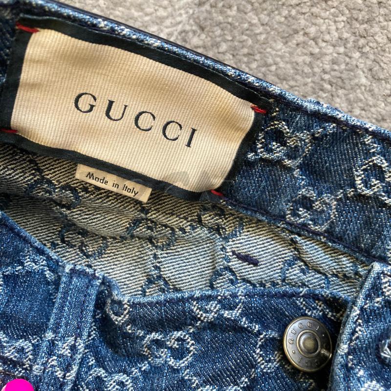JEANS DONNA GUCCI TANTI LOGHI ETICHETTA PELLE  | Mercatino dell'Usato Carmagnola 4
