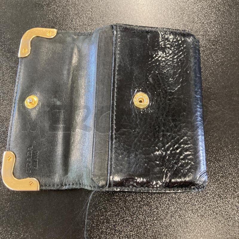 PORTA CARTE NERO VERNICE PRADA  | Mercatino dell'Usato Carmagnola 3