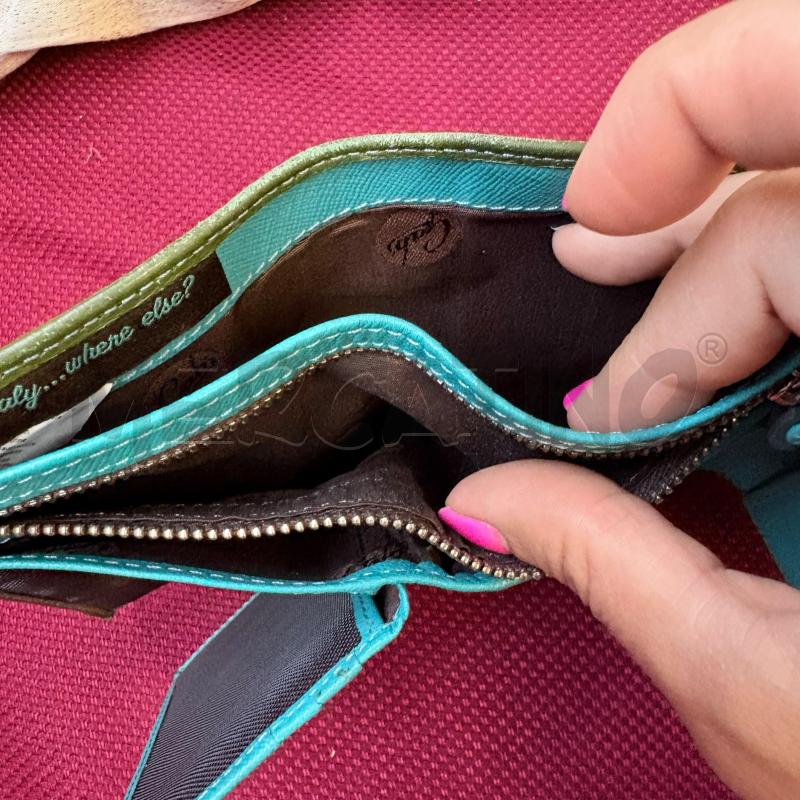 PORTA FOGLIO GAB'S DONNA VERDE LOGO BLU  | Mercatino dell'Usato Carmagnola 5