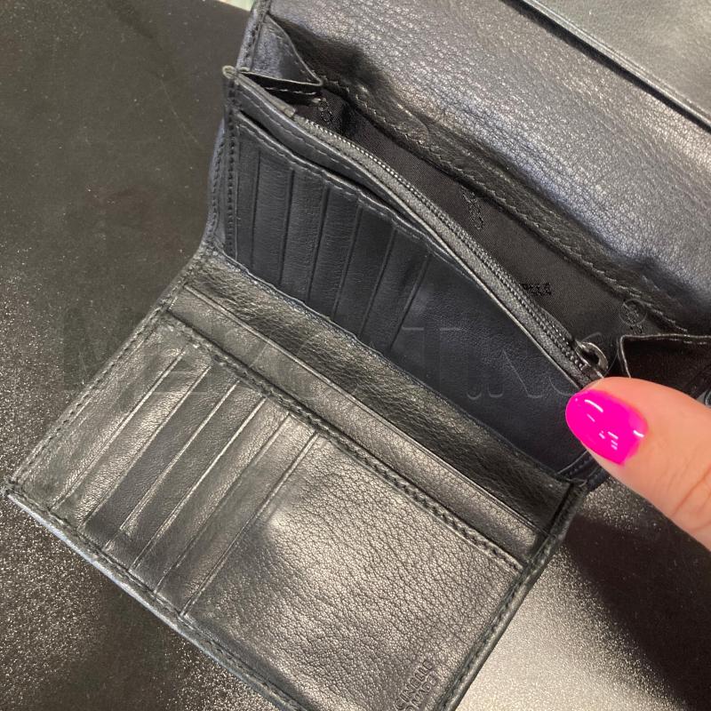 PORTA FOGLIO NERO COCCINELLE PELLE METALLO DORATO | Mercatino dell'Usato Carmagnola 3
