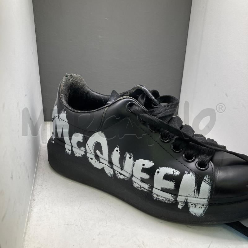 SCARPE DONNA NERA MCQUEEB SCRITTA LATO  | Mercatino dell'Usato Carmagnola 2