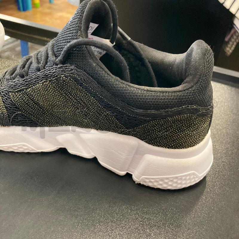 SCARPE DONNA NERA ORO GAUDI SPORTIVA | Mercatino dell'Usato Carmagnola 2