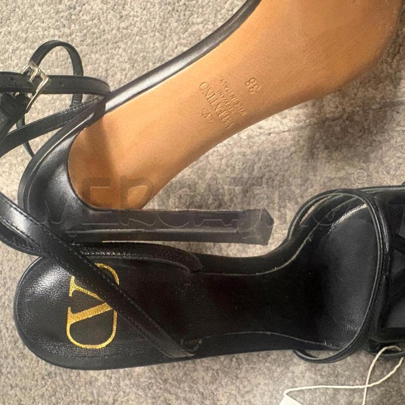 SCARPE TACCHI NERO VALENTINO  | Mercatino dell'Usato Carmagnola 3