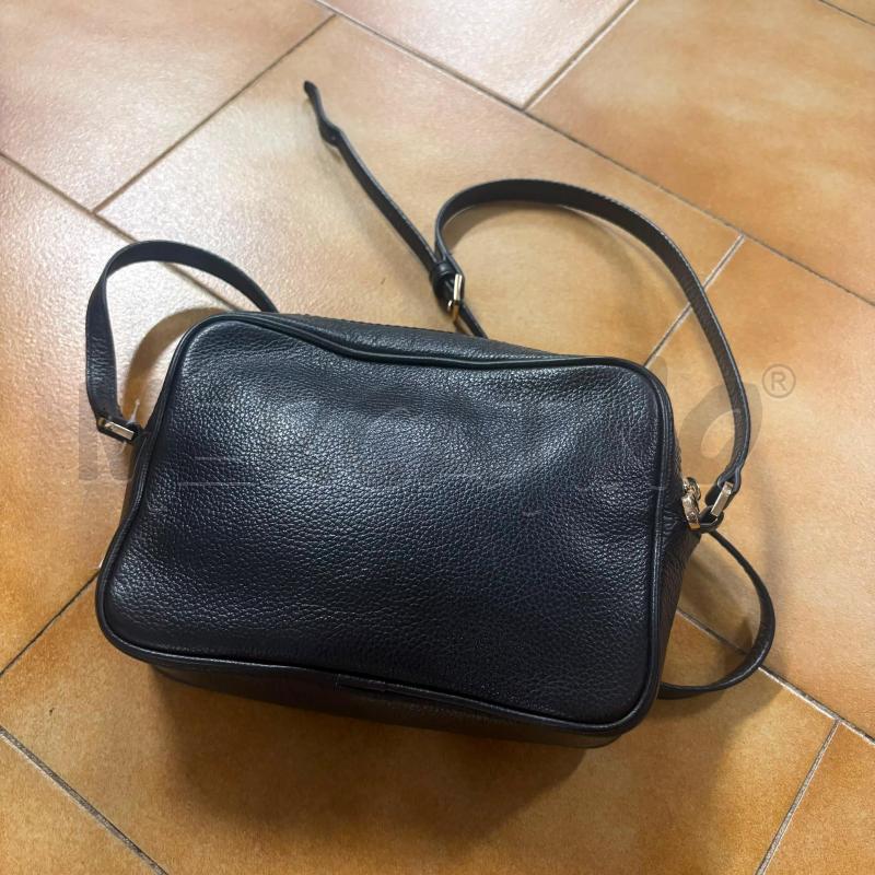 TRACOLLA DONNA NERA PELLE PATRIZIA PEPE  | Mercatino dell'Usato Carmagnola 3